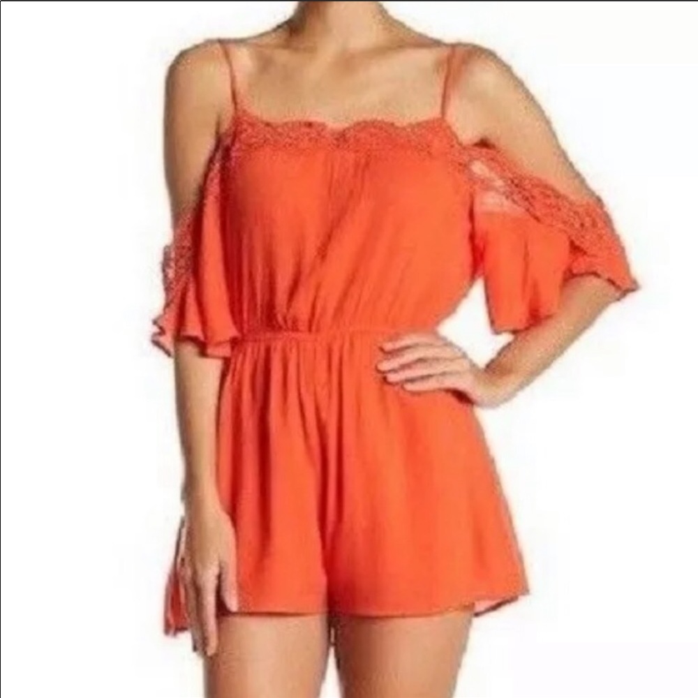 Flying Tomato Rayon Romper size small